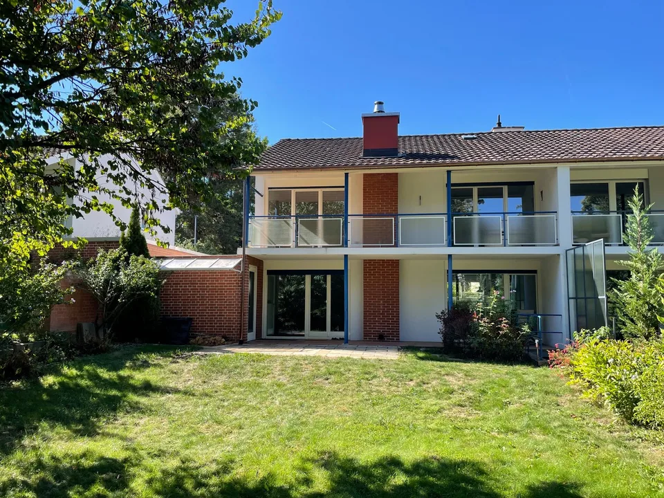 Gediegenes Wohnen auf dem Bruderholz im Grünen ... RESERVIERT ! – Foto 2 von 22