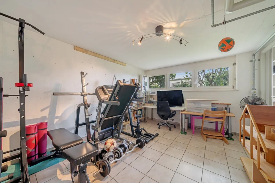 Charmantes 5.5-Zimmer-Doppeleinfamilienhaus an ruhiger Lage in Horgen – Foto 15 von 23