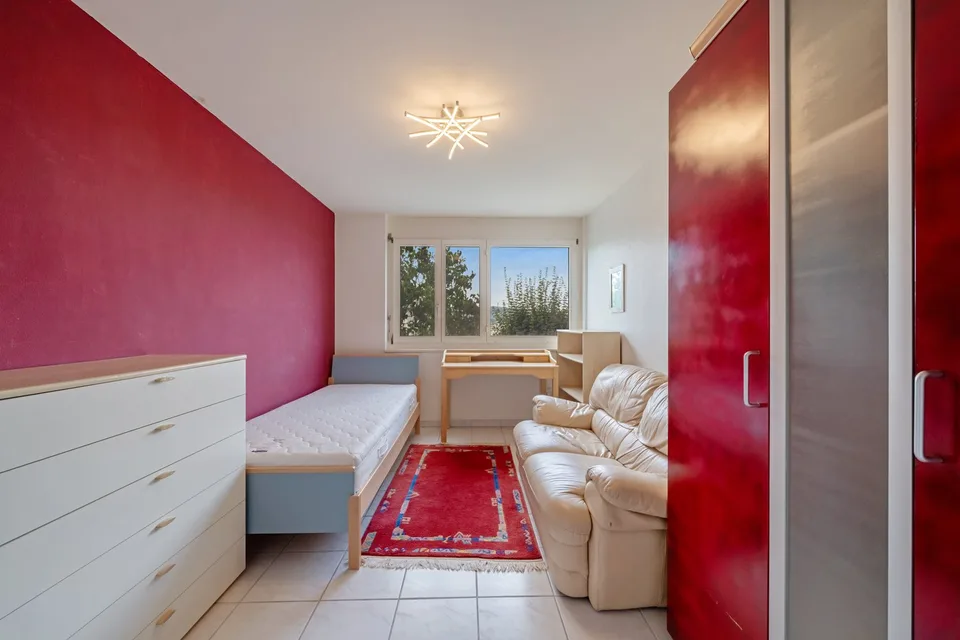 Charmantes 5.5-Zimmer-Doppeleinfamilienhaus an ruhiger Lage in Horgen – Foto 12 von 23