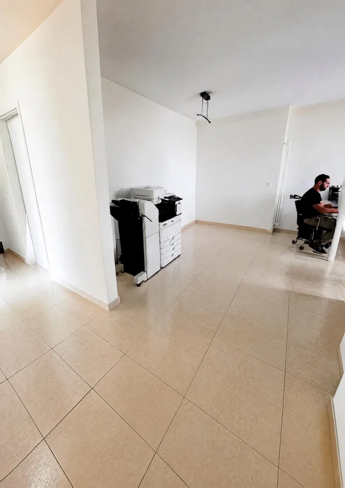 Helles Büro mit 4.5 Räumen in Rancate – Foto 5 von 13