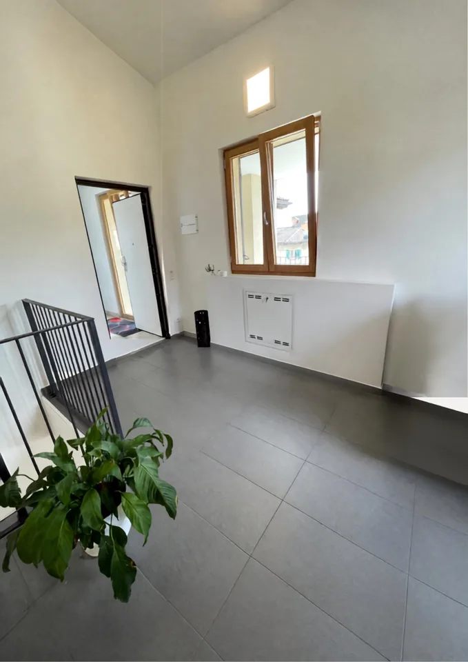 Helles Büro mit 4.5 Räumen in Rancate – Foto 6 von 13