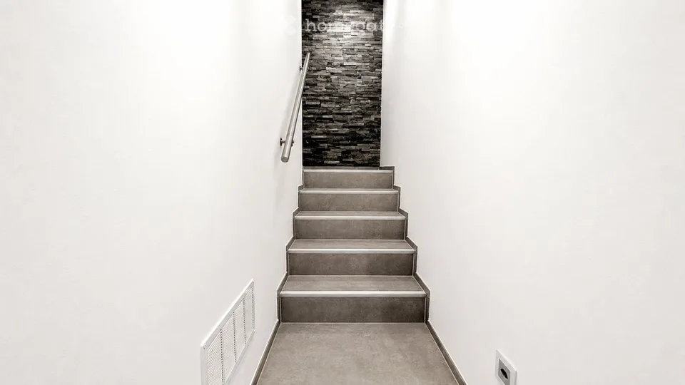 Elegante appartement 4,5 pièces avec vue splendide sur le lac à Capolago