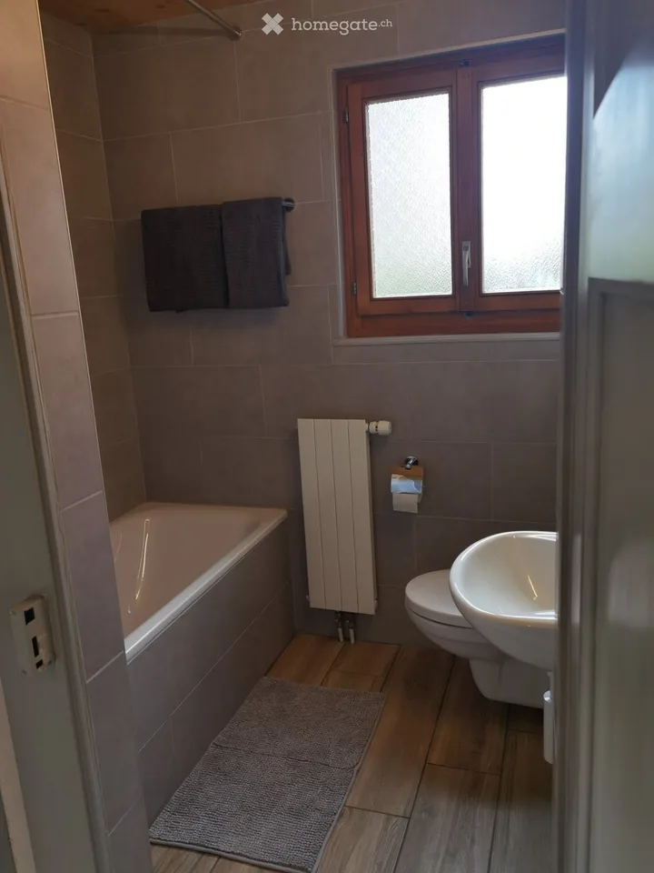 Appartamento arredato di 2.5 locali, basso villaggio a Leysin