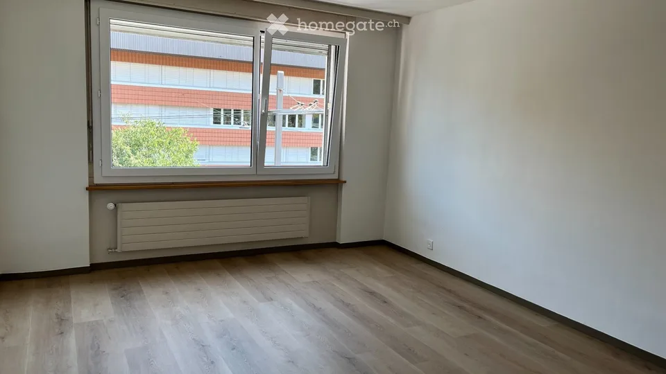 3-room bright apartment with balcony in Neuchâtel
