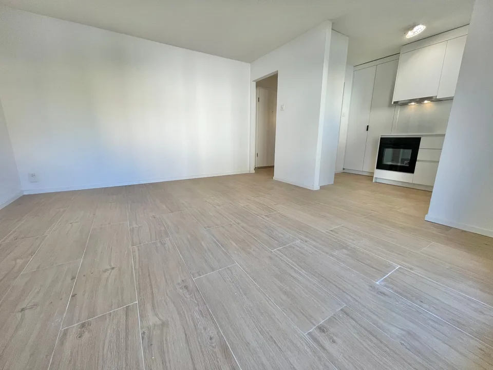 Appartements modernes 2.5 pièces avec lave-linge/sèche-linge à côté d'Emmencenter