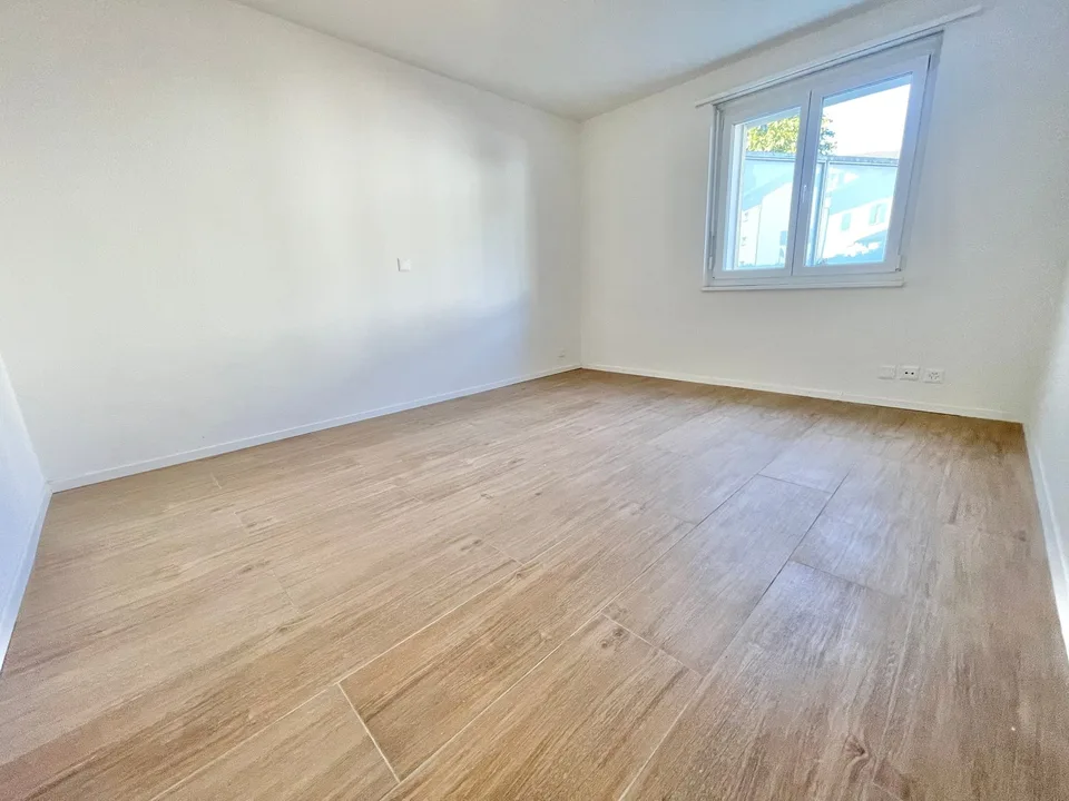 Appartements modernes 2.5 pièces avec lave-linge/sèche-linge à côté d'Emmencenter