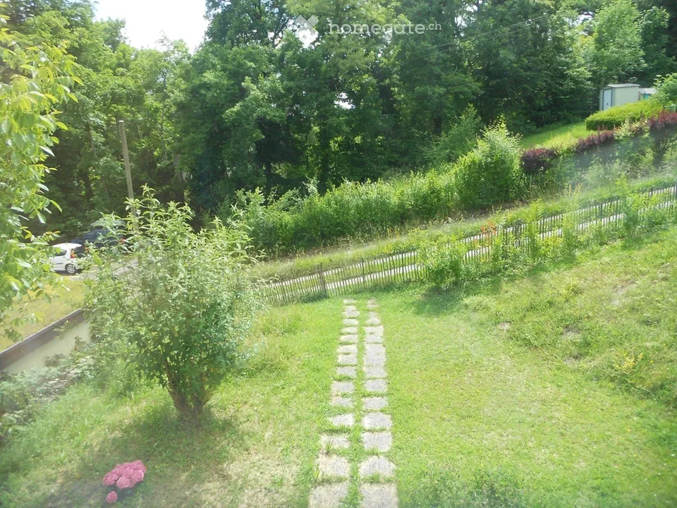 Charmantes möbliertes Haus in einer grünen Oase in Lancy