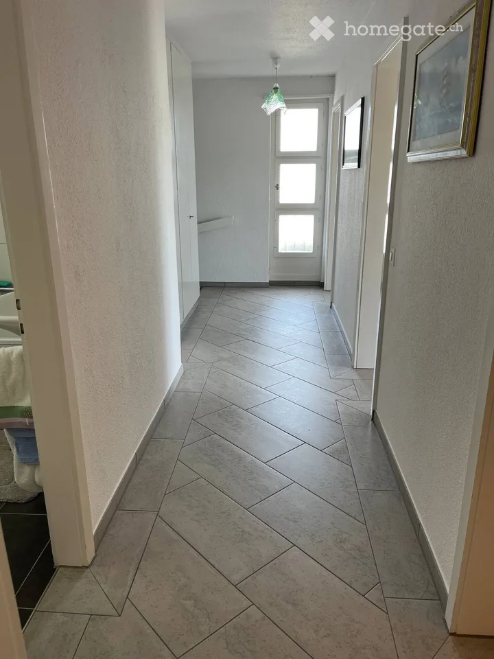 Casa familiare affascinante di 5,5 locali a Buchs AG – disponibile da ottobre 2026