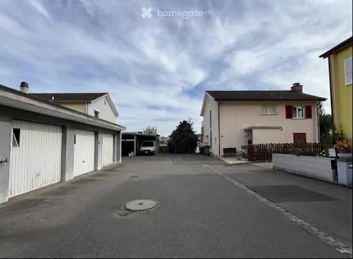 Casa familiare affascinante di 5,5 locali a Buchs AG – disponibile da ottobre 2026