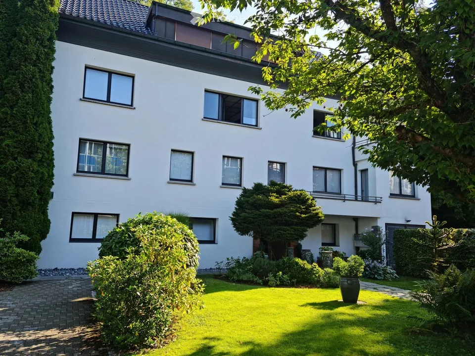 Appartamento 6 locali 150 m², altezza della stanza 2,7 metri - Centro Herisau - Balcone, stanza del camino, giardino, parcheggio