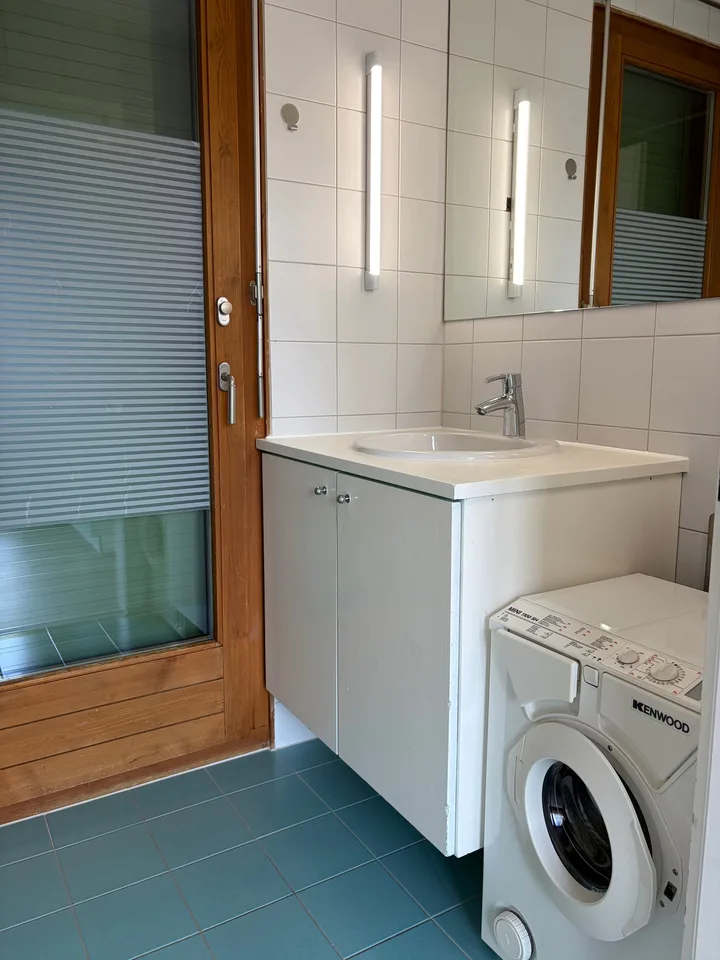 Charmante 2.5-Zimmer-Attikawohnung und Cheminée zu vermieten!