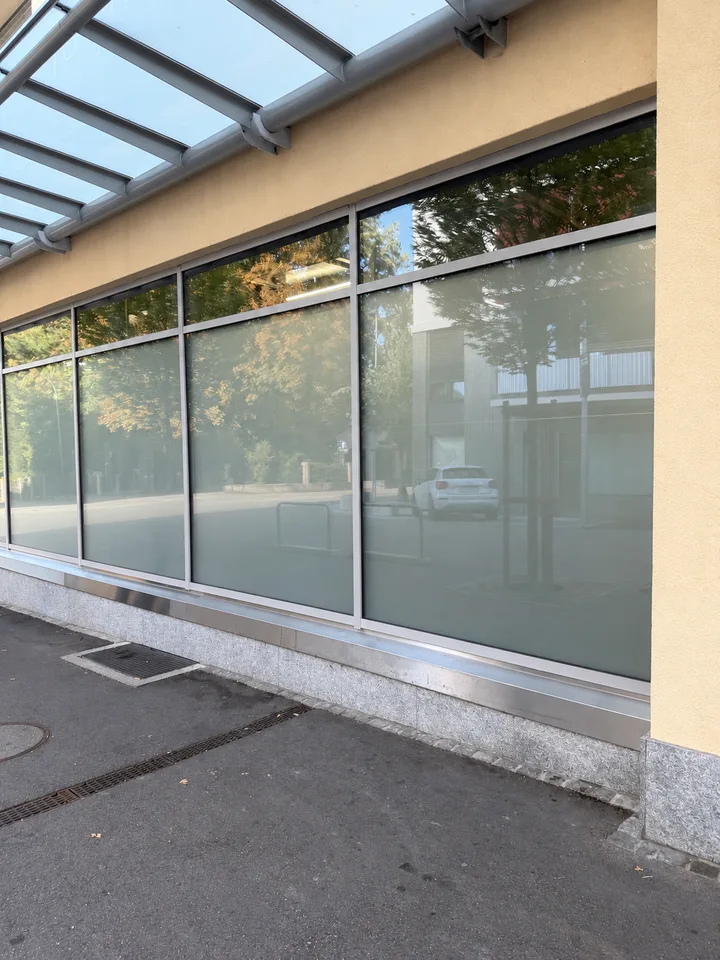 Attractive commercial space on the ground floor – Wohlen AG – photo 17 of 18
