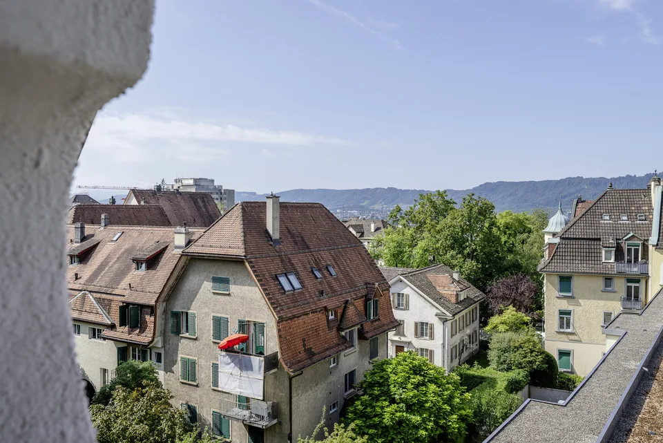 Maison de ville élégante de 1914 à Zürich-Oberstrass – photo 12 sur 13