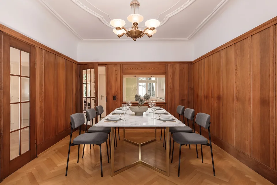 Maison de ville élégante de 1914 à Zürich-Oberstrass – photo 4 sur 13