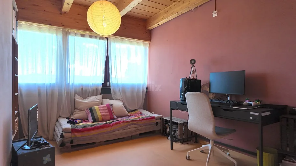 Superbe maison mitoyenne avec jardin arboré – photo 7 sur 13