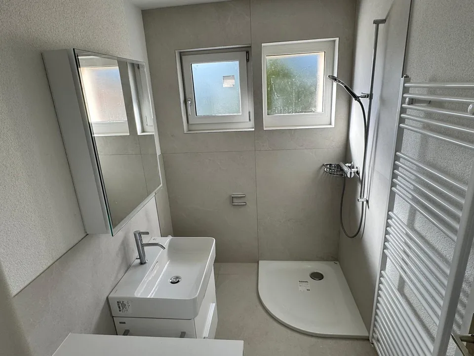 ***Erstvermietung nach Sanierung*** - 4.5-Zimmerwohnung mit Weitblick