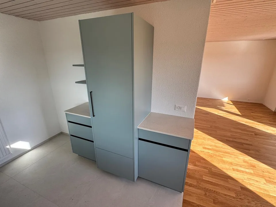 ***Erstvermietung nach Sanierung*** - 4.5-Zimmerwohnung mit Weitblick