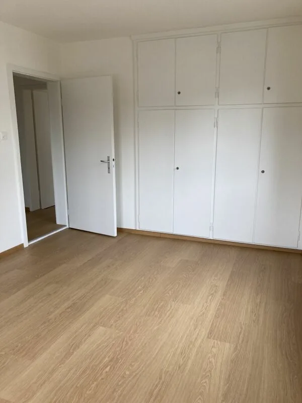 frisch gestrichene 3-Zimmerwohnung an zentraler Lage in Ostermundigen!