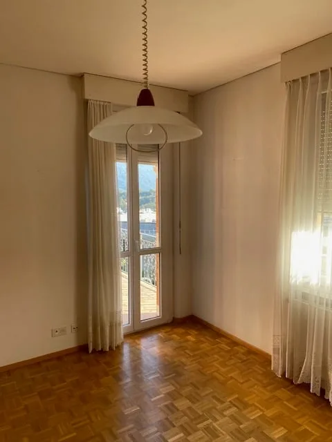 Vendesi affascinante casa d’epoca in posizione rialzata – Foto 7 von 9