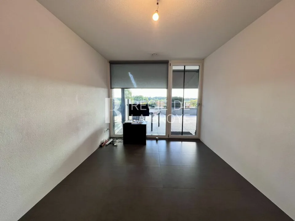 Appartamento di lusso 165 m² a Gampelen