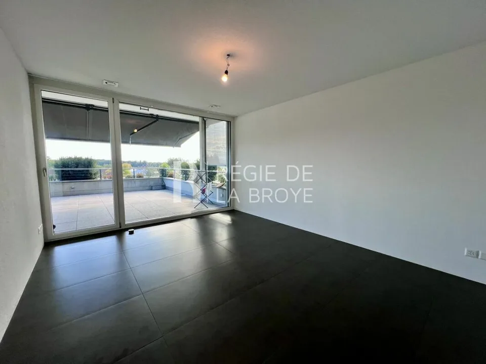 Appartamento di lusso 165 m² a Gampelen
