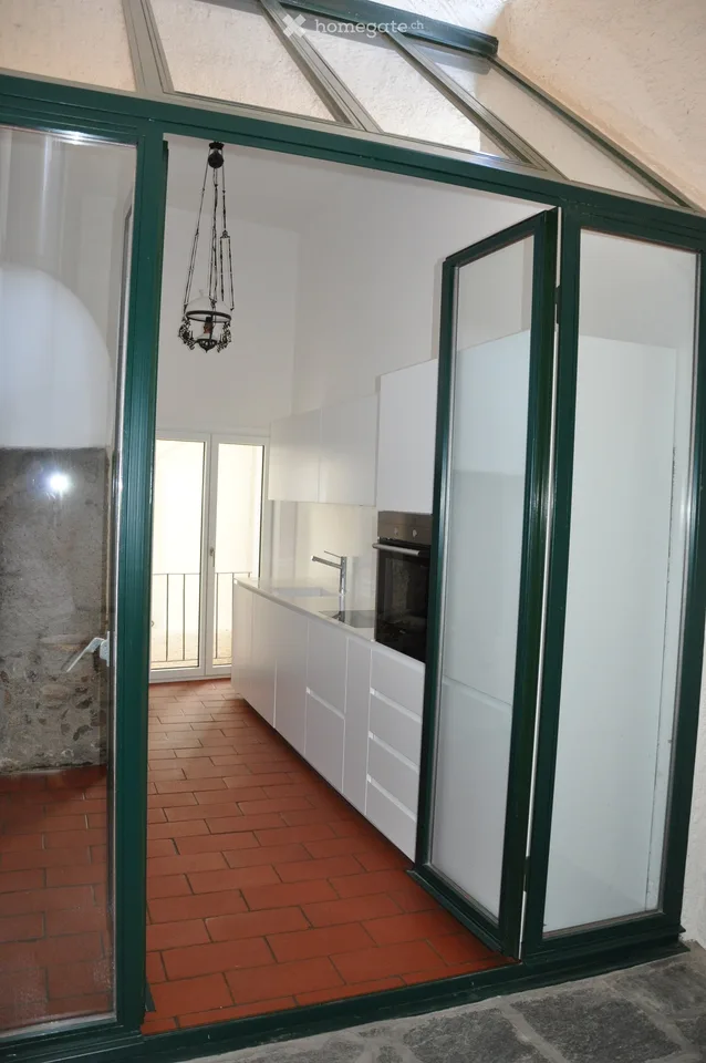 Duplex charmant de 4 pièces dans le noyau de Neggio