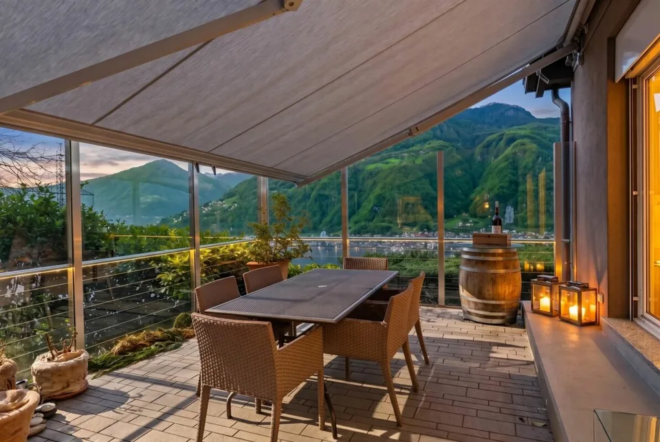 Esclusiva Casa immersa nella natura vista lago a 180° – foto 2 di 16
