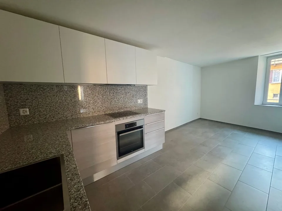 Aranno - Appartement 3.5 pièces à louer dans le noyau sans congu