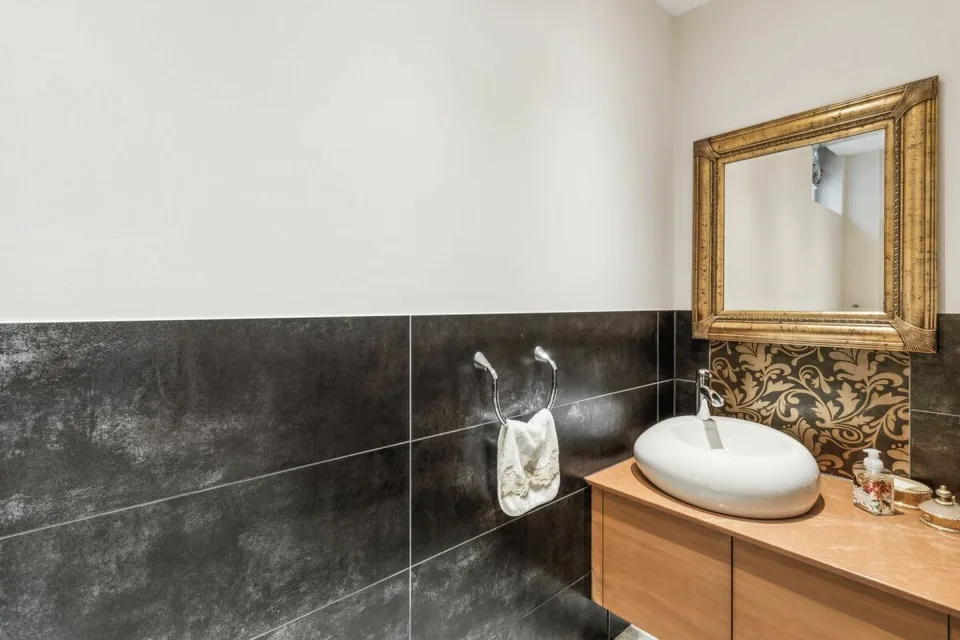Flexible Büro-/Gewerbefläche im Herzen von Lichtensteig - 60 m², 80 m² oder 140 m² - Hochwertig ausgestattet – Foto 10 von 15
