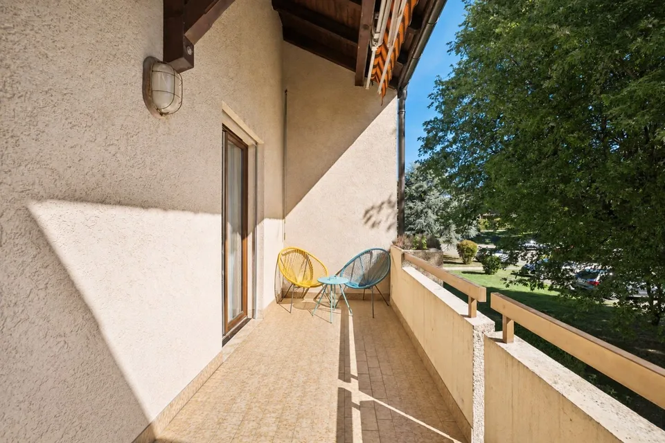 Élégant appartement en duplex de 4,5 pièces dans un environnement priv – photo 6 sur 13