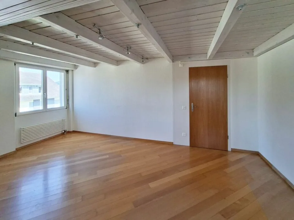 Grosszügige 5 1/2 Zimmer Maisonette-Wohnung in Weinfelden – Foto 6 von 15