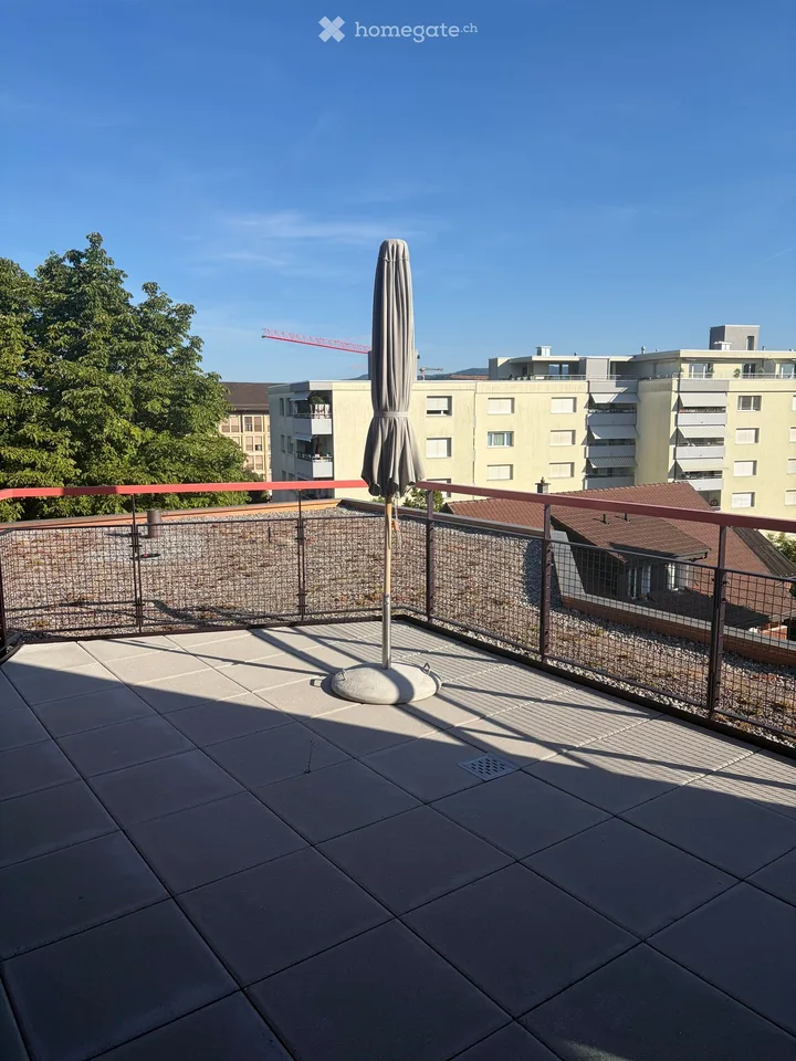 Modern 1.5-room attic apartment in Dietikon – New building from October 2026