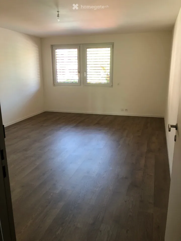 Très joli 3,5 pcs à la Grande Rue 20 à Begnins.(2850.- charges et chauffage inclus)