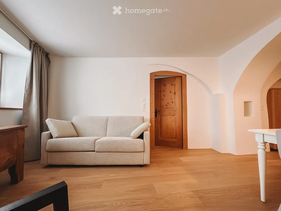 CHESA BOTT SAMEDAN - Luxurious 2.5 room apartment