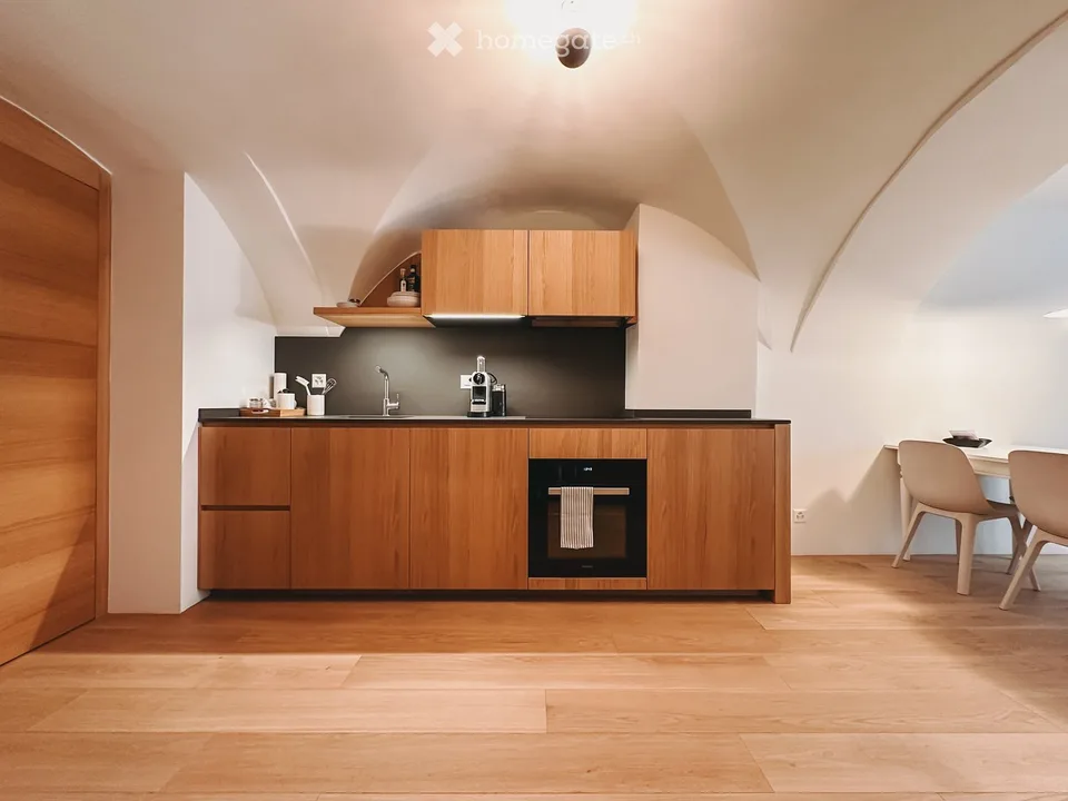 CHESA BOTT SAMEDAN - Luxurious 2.5 room apartment