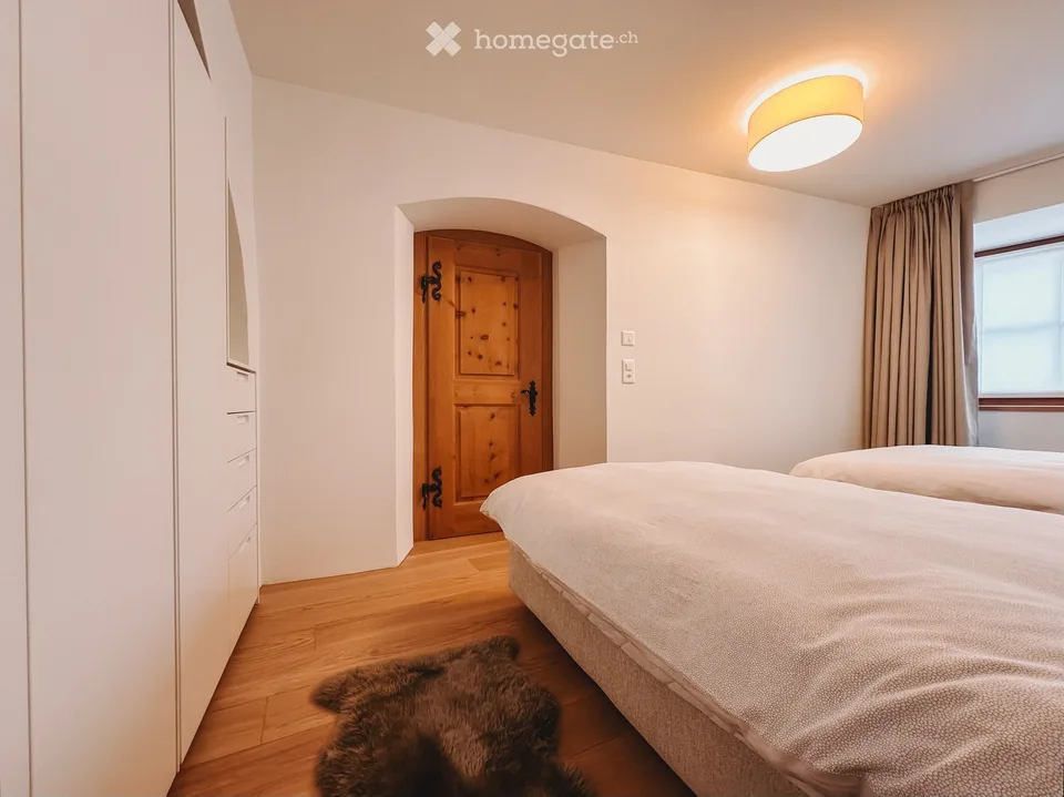 CHESA BOTT SAMEDAN - Luxurious 2.5 room apartment
