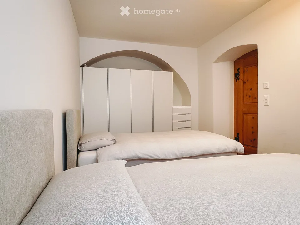 CHESA BOTT SAMEDAN - Luxurious 2.5 room apartment