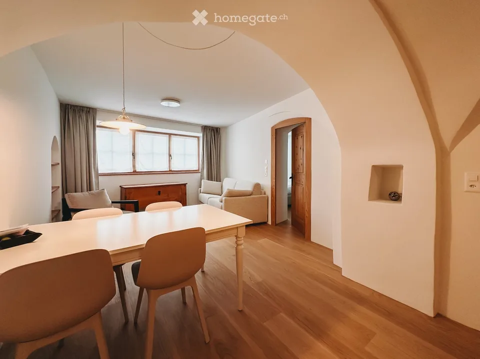 CHESA BOTT SAMEDAN - Luxurious 2.5 room apartment