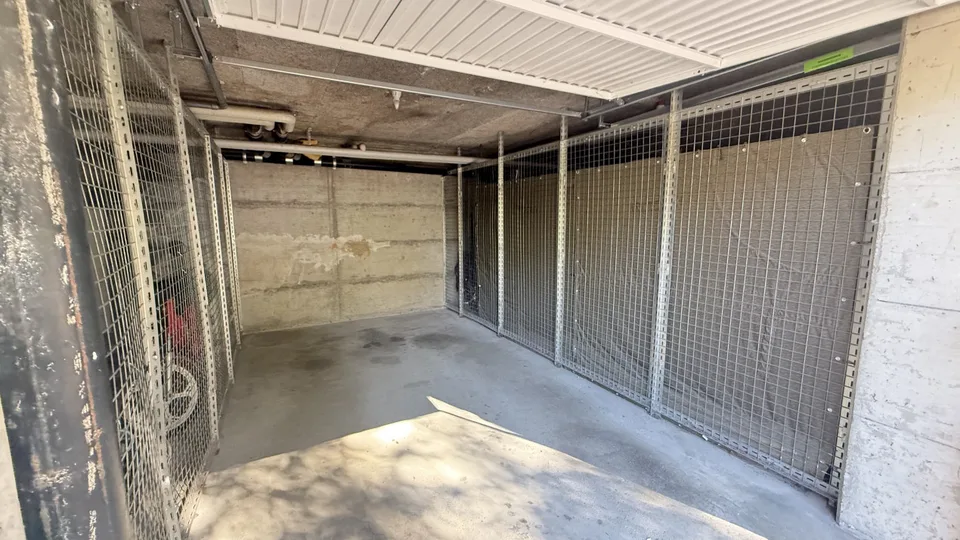Garagebox - Ch. des Dents-du-Midi 20, 1860 Aigle – Foto 2 von 5