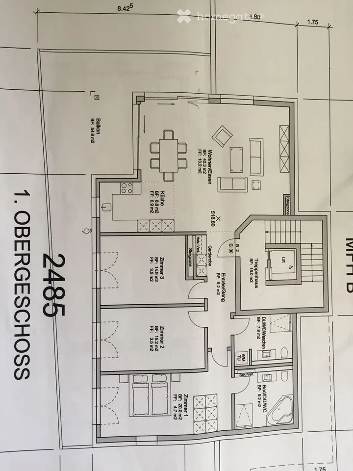 Bright 4.5-room apartment with balcony in Eschenbach SG
