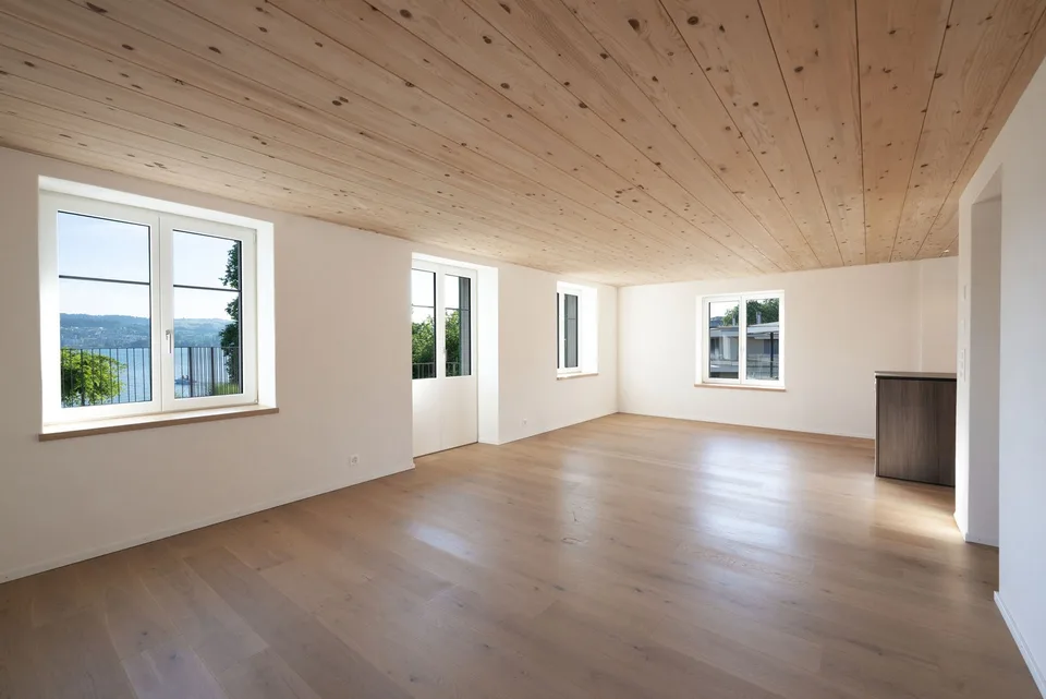 Dream home on Lake Zurich - unique lake location