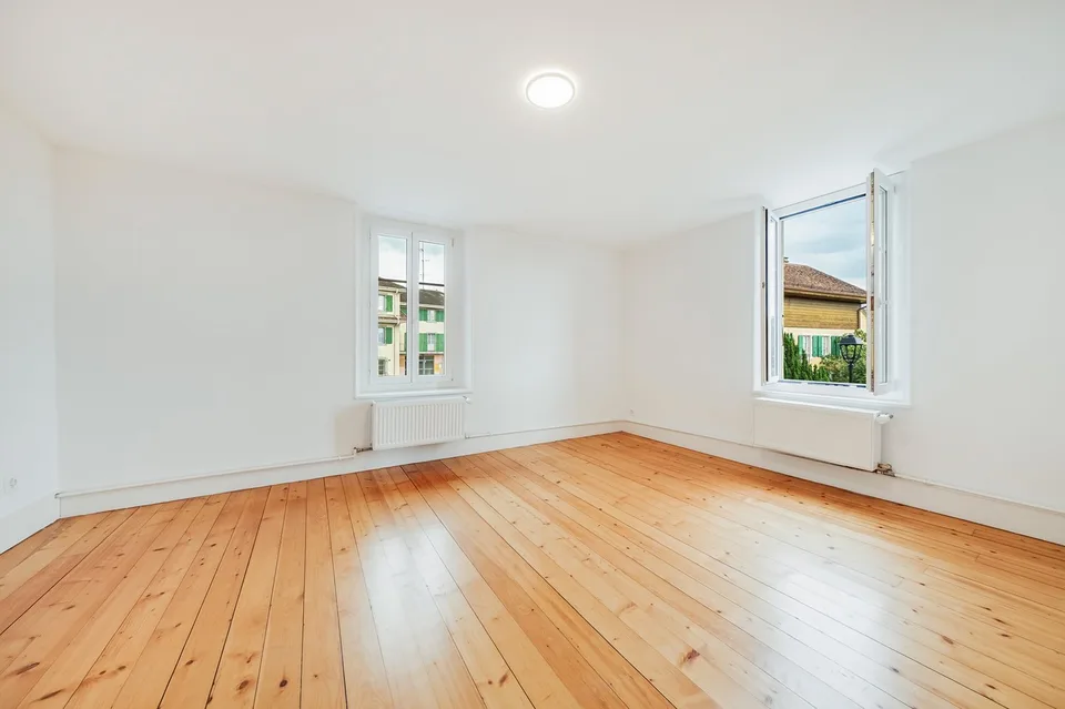Bello appartamento di 4.5 locali nel cuore di Yens – foto 8 di 13