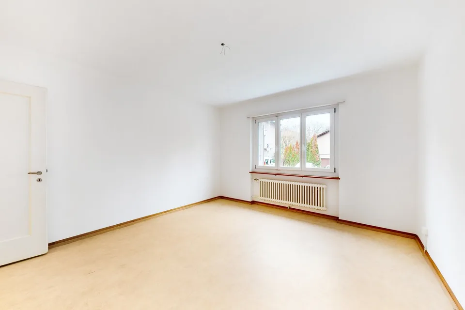 Der Bahnhof gleich um die Ecke - innert sieben Minuten zu Fuss erreichbar