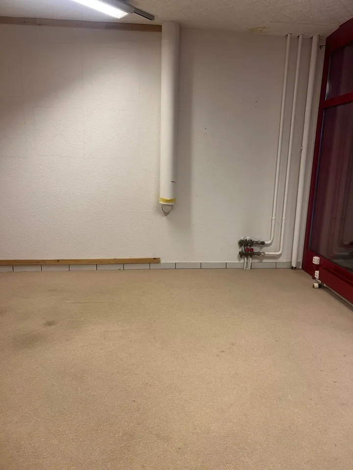 Vergnügungsstätte zur Miete – Route du Châtelet 5, Fribourg – Foto 3 von 7