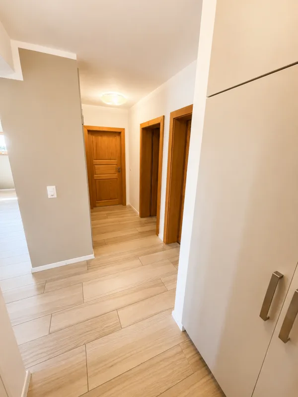 Magnifique appartement lumineux avec jardin à St-Aubin FR – photo 9 sur 11