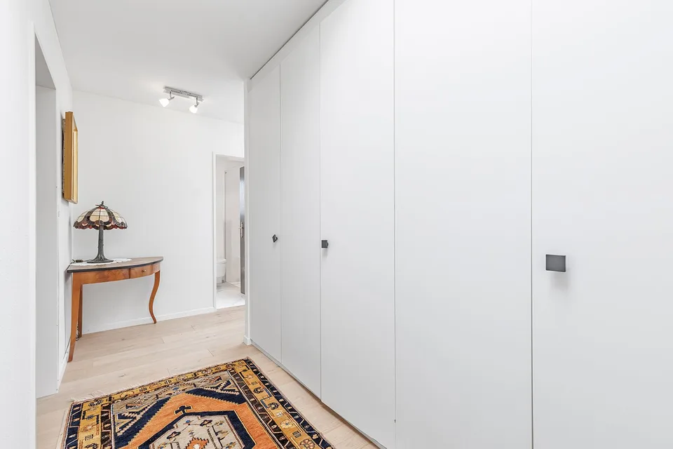 Appartement de charme au dernier étage avec une terrasse magnifique – photo 20 sur 26