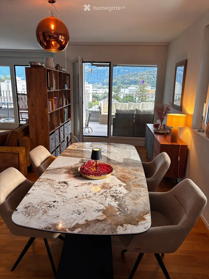 Exklusive 3,5 Zimmer Attica Wohnung im 7.Stock mit Fernblick