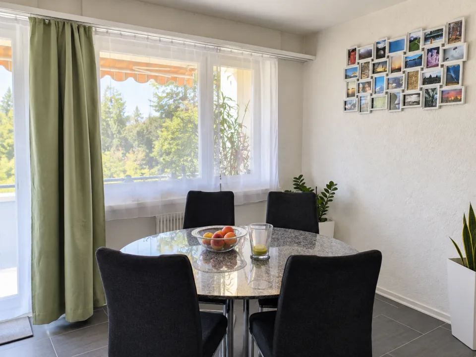 Helle 3.5Zi-Wohnung mit Balkon