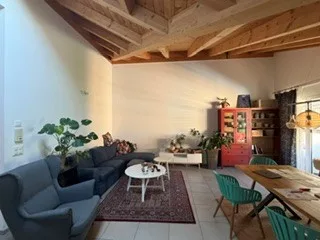 Charmant appartement de 4,5 pièces au dernier étage avec panorama montagnard à Susten