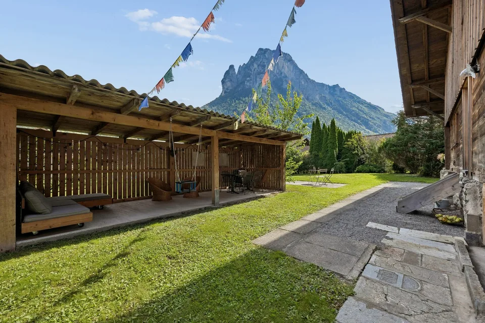 Wunderschön kernsaniertes 6 Zimmer Einfamilienhaus mit weitläufigem Garten – Foto 4 von 18